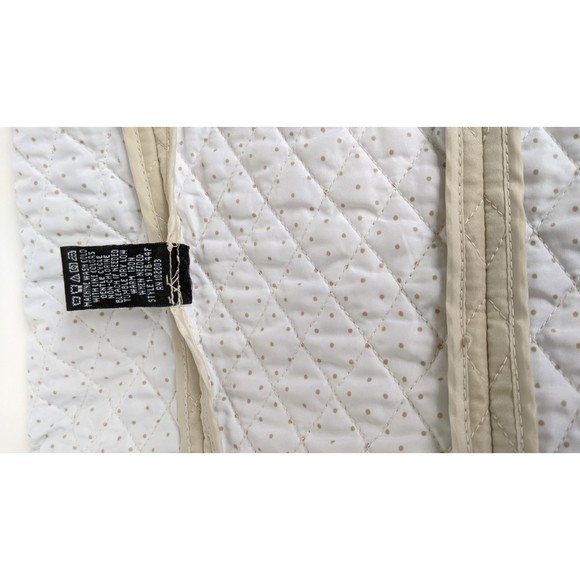 Vintage: diamond quilted jacket w/ polka dot liner, snap buttons, & collar - Picture 6 of 11